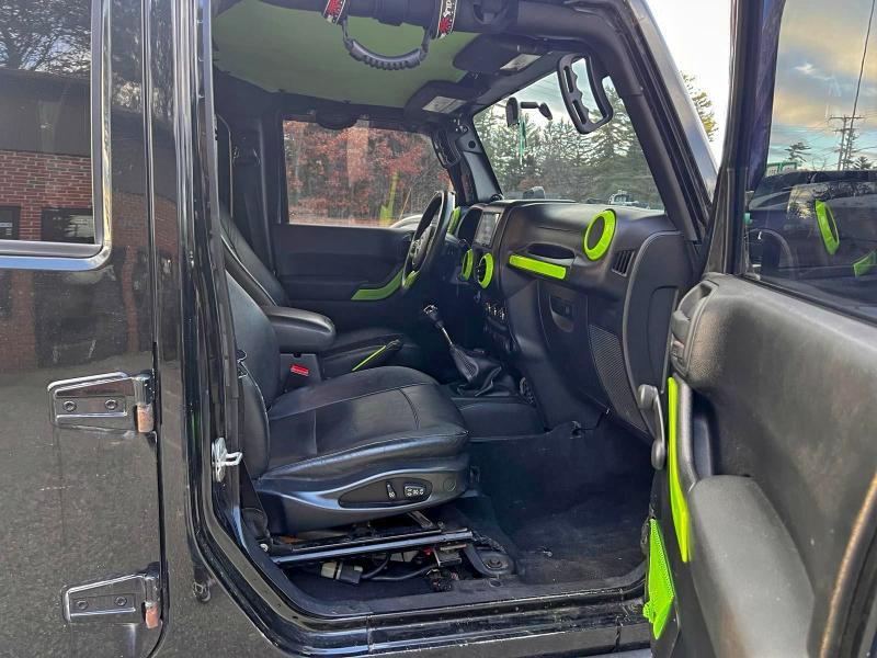 1J4BA3H10BL531974 - 2011 JEEP WRANGLER U SPORT Schwarz Foto 5