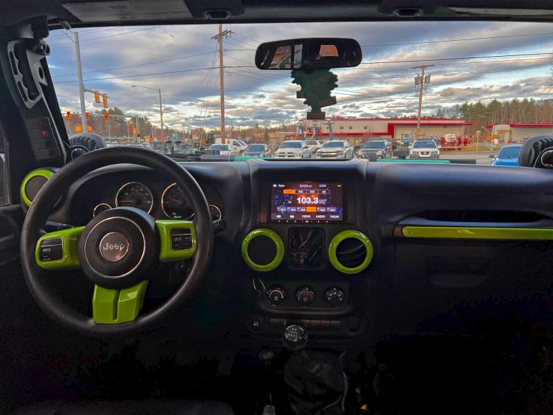 1J4BA3H10BL531974 - 2011 JEEP WRANGLER U SPORT Schwarz Foto 9