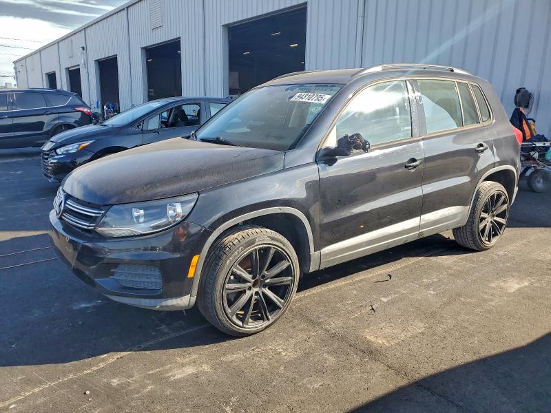 2016 VOLKSWAGEN TIGUAN S, 