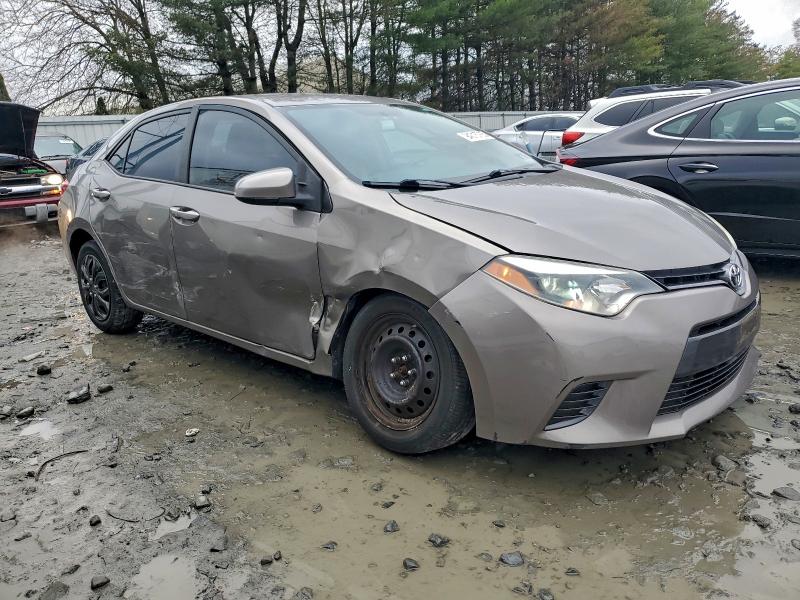 2T1BURHE4FC379777 - 2015 TOYOTA COROLLA L BROWN photo 4