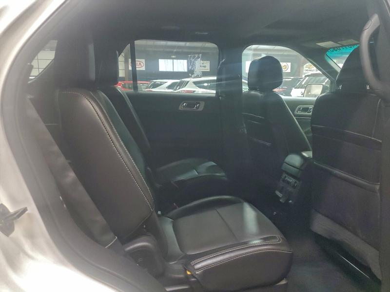 1FM5K8GT3FGB65177 - 2015 FORD EXPLORER SPORT WHITE photo 11