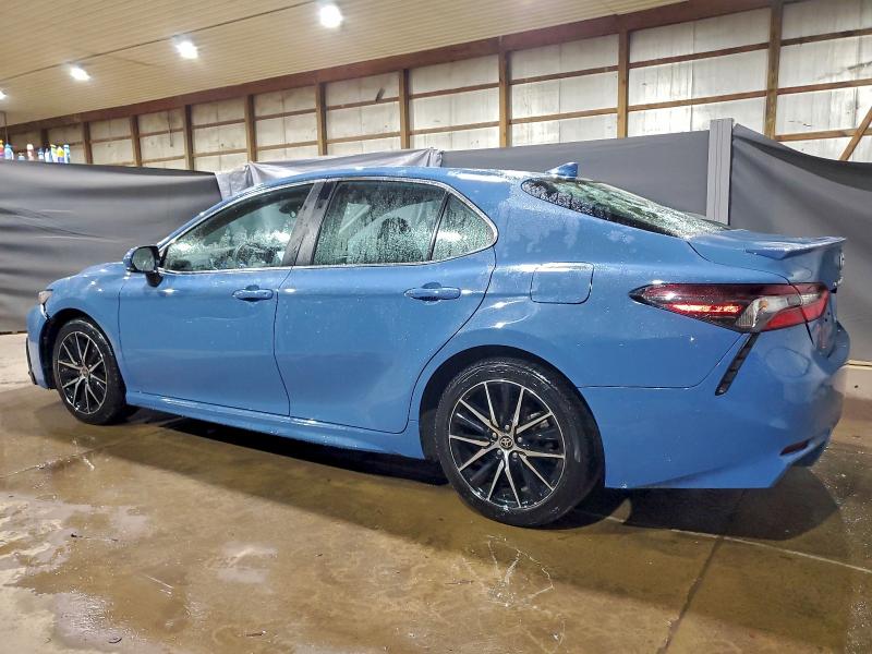 4T1G11AK7RU218407 - 2024 TOYOTA CAMRY SE NIGHT SHADE BLUE photo 2