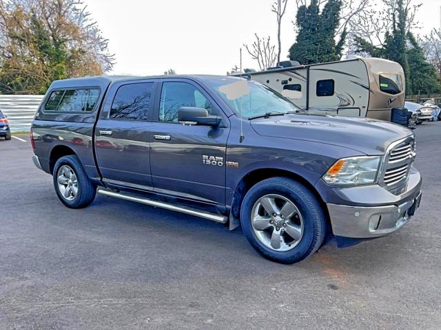 2016 RAM 1500 SLT, 