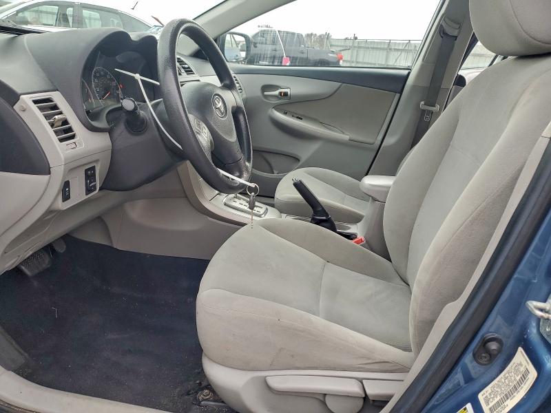 5YFBU4EE3DP212136 - 2013 TOYOTA COROLLA BASE BLUE photo 7