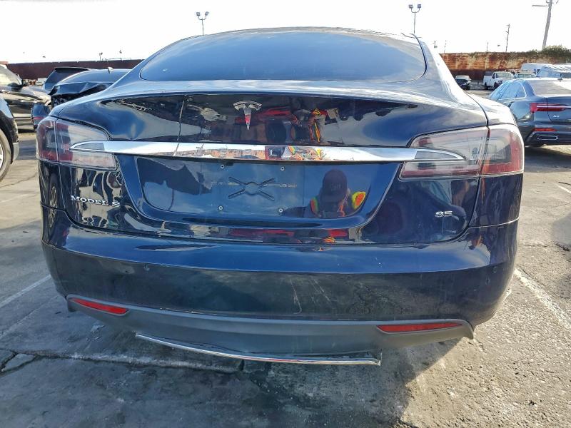 5YJSA1H19EFP60722 - 2014 TESLA MODEL S Mavi foto 6
