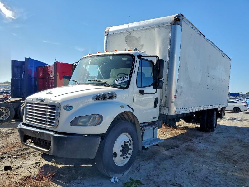 2009 FREIGHTLINER M2 106 MEDIUM DUTY, 