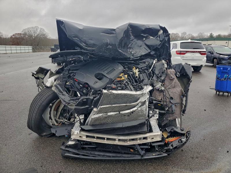 SAL1P9EU8SA456060 - 2025 LAND ROVER RANGE ROVE SE BLACK photo 5