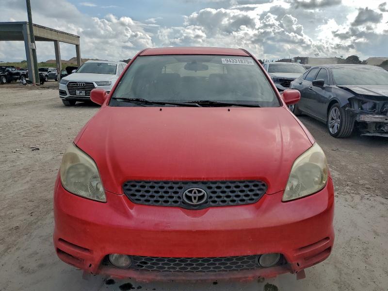 2T1KR32EX4C266145 - 2004 TOYOTA COROLLA MA XR RED photo 5