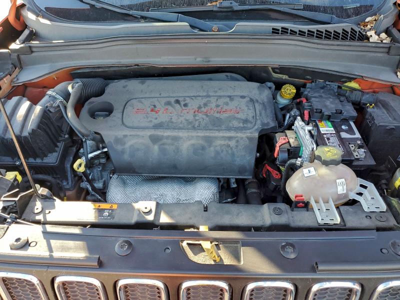 ZACCJAAB6HPF88556 - 2017 JEEP RENEGADE SPORT ORANGE photo 11