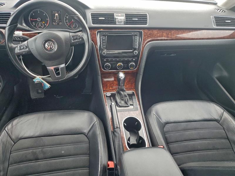 1VWCN7A34DC112334 - 2013 VOLKSWAGEN PASSAT SEL 白色 照片 8