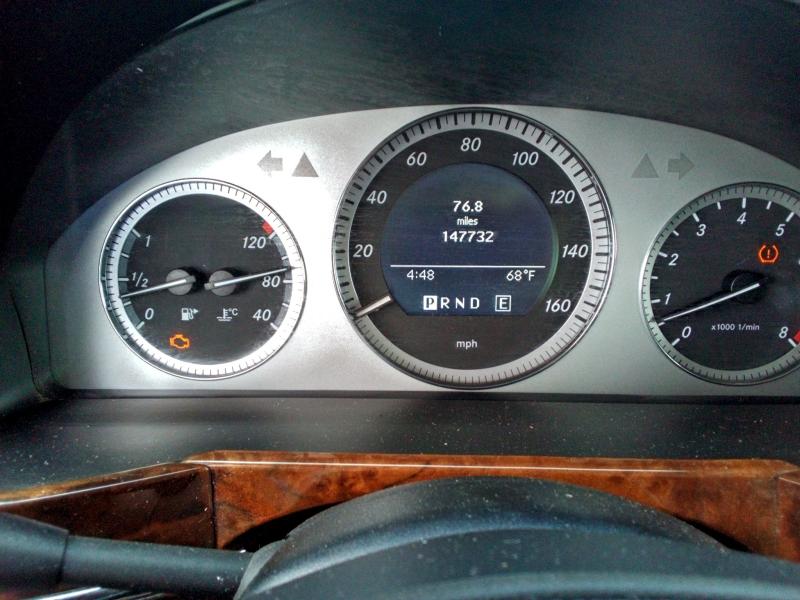 WDCGG8HB8CF837315 - 2012 MERCEDES-BENZ GLK 350 4MATIC GRAY photo 8