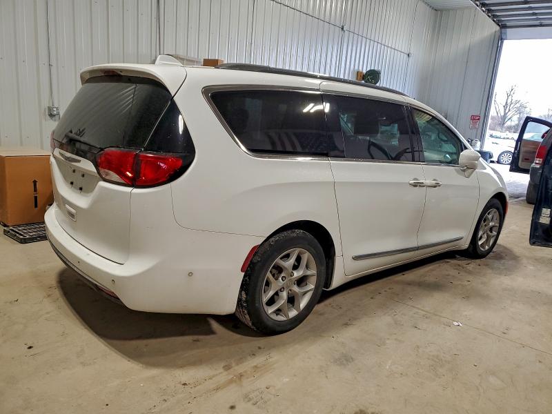 2C4RC1BG9JR320925 - 2018 CHRYSLER PACIFICA TOURING L WHITE photo 3