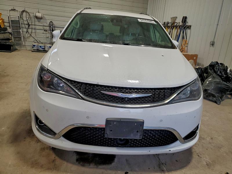 2C4RC1BG9JR320925 - 2018 CHRYSLER PACIFICA TOURING L WHITE photo 5