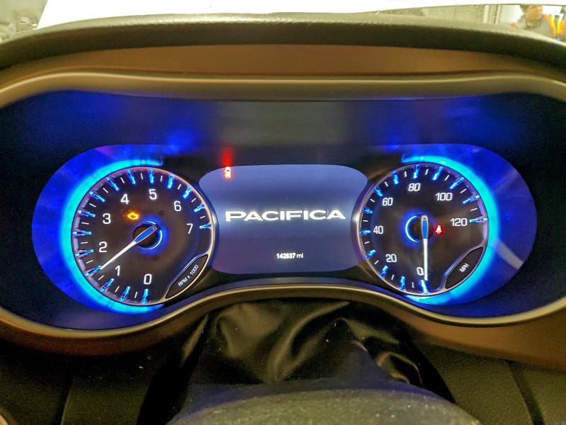 2C4RC1BG9JR320925 - 2018 CHRYSLER PACIFICA TOURING L WHITE photo 9