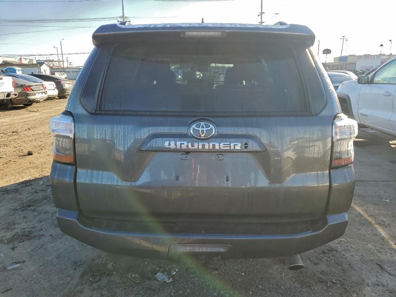 JTEFU5JRXP5283041 - 2023 TOYOTA 4RUNNER SR5 Boz foto 6