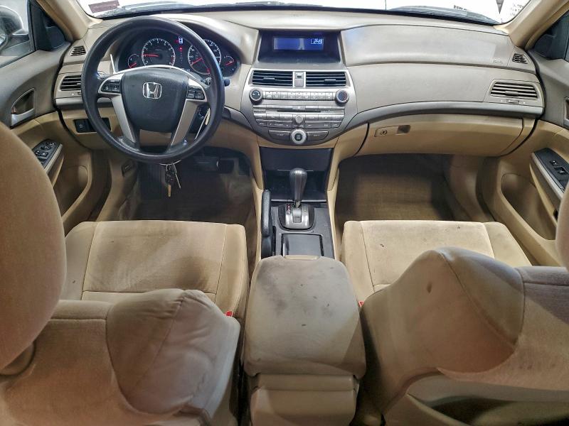 1HGCP264X8A138358 - 2008 HONDA ACCORD LXP WHITE photo 8