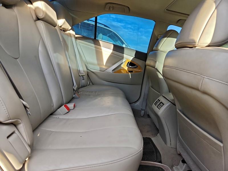 4T1BK46K17U506745 - 2007 TOYOTA CAMRY LE TAN photo 10