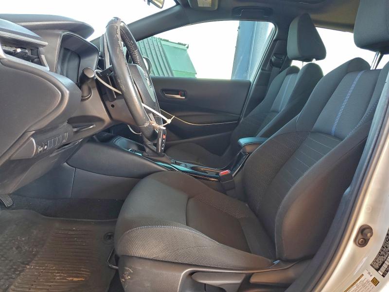 JTDP4RCE8LJ014693 - 2020 TOYOTA COROLLA SE Blanc photo 7