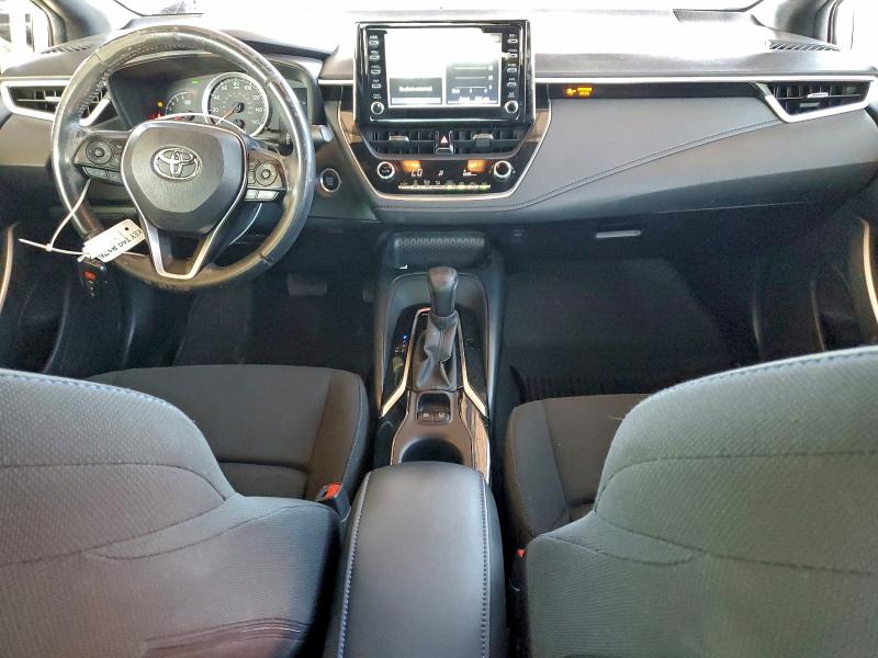 JTDP4RCE8LJ014693 - 2020 TOYOTA COROLLA SE Blanc photo 8