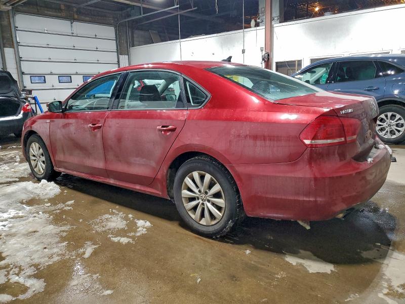 1VWAT7A3XFC007507 - 2015 VOLKSWAGEN PASSAT S 红色 照片 2