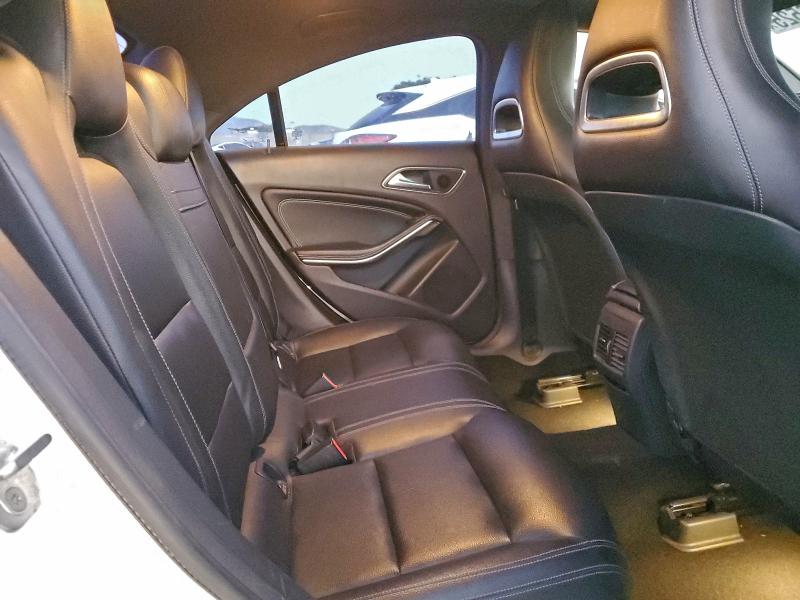 WDDSJ4EB6GN310521 - 2016 MERCEDES-BENZ CLA 250 أبيض صورة 10