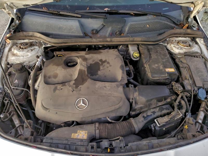 WDDSJ4EB6GN310521 - 2016 MERCEDES-BENZ CLA 250 أبيض صورة 11