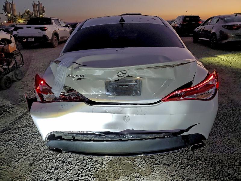WDDSJ4EB6GN310521 - 2016 MERCEDES-BENZ CLA 250 أبيض صورة 6