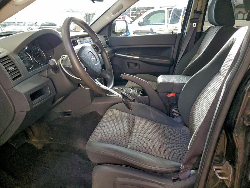 1J8GR48K08C160724 - 2008 JEEP GRAND CHER LAREDO BLACK photo 7