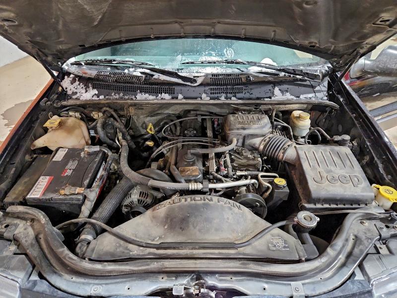 1J4GW48S74C376512 - 2004 JEEP GRAND CHER LAREDO Қара фото 12