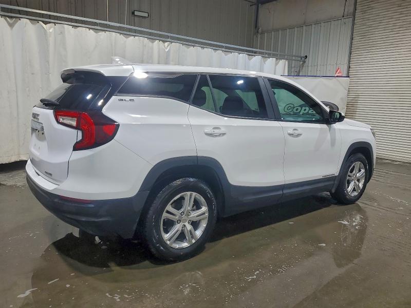 3GKALTEG6RL364057 - 2024 GMC TERRAIN SLE 白色 照片 3