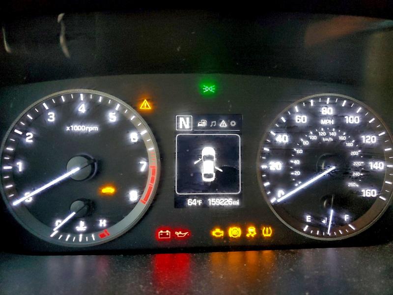 5NPE34AF9FH219901 - 2015 HYUNDAI SONATA SPORT Weiß Foto 9