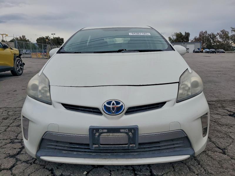 JTDKN3DP0D3038917 - 2013 TOYOTA PRIUS PLUG WHITE photo 5
