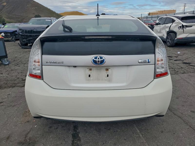 JTDKN3DP0D3038917 - 2013 TOYOTA PRIUS PLUG WHITE photo 6