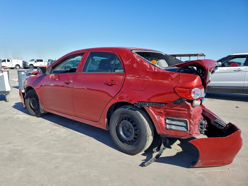 5YFBU4EE4DP213361 - 2013 TOYOTA COROLLA BASE Червоний фото 2