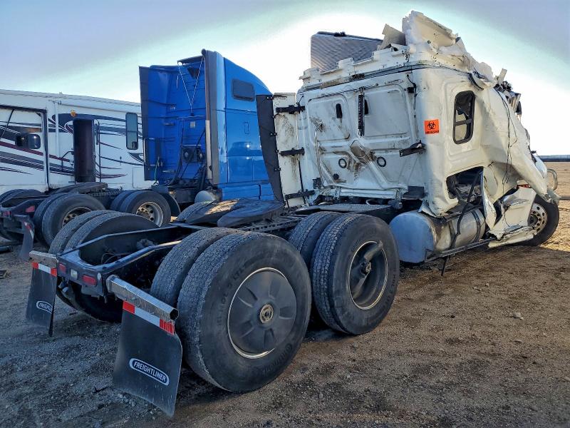 3AKJHHDR2PSNV9642 - 2023 FREIGHTLINER CASCADIA 1 白色 照片 4