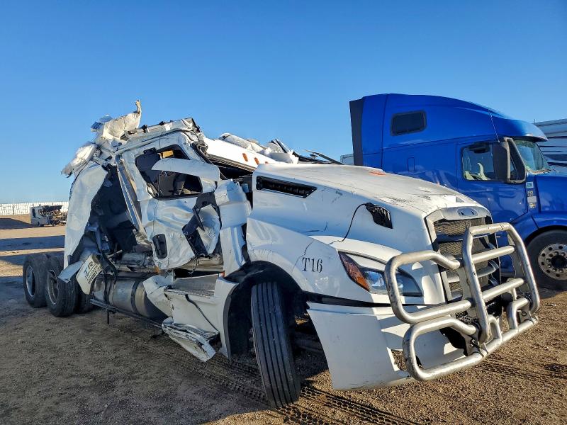 3AKJHHDR2PSNV9642 - 2023 FREIGHTLINER CASCADIA 1 白色 照片 9