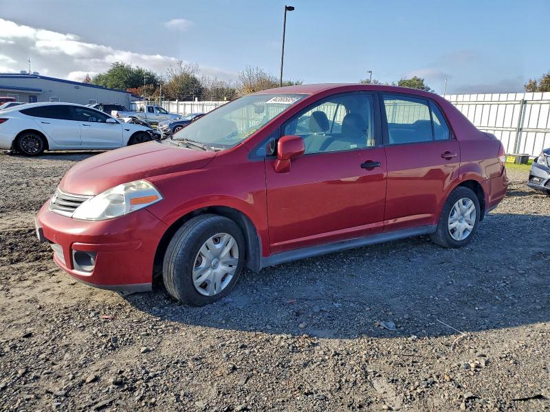 2010 NISSAN VERSA S, 