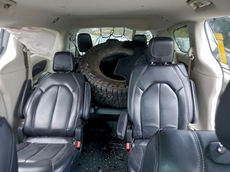 2C4RC1BG8NR197382 - 2022 CHRYSLER PACIFICA TOURING L WHITE photo 10