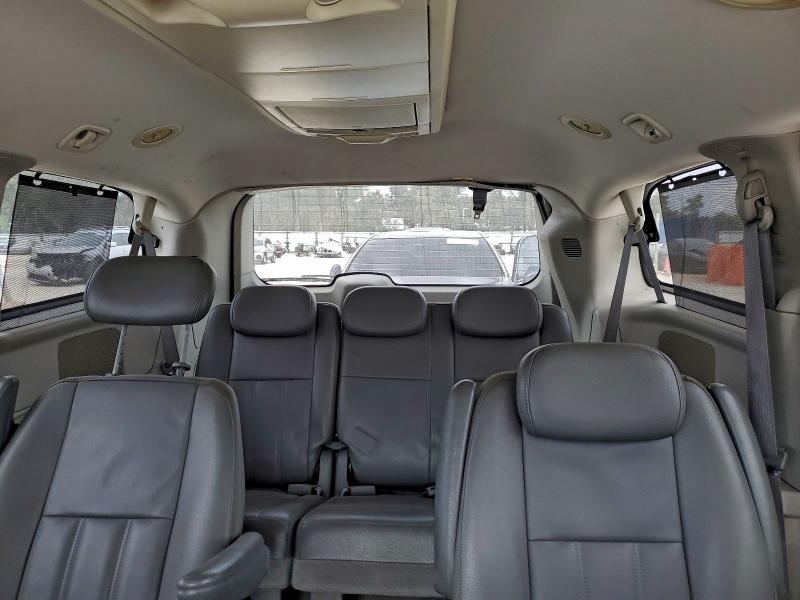 2A4RR5DX6AR345455 - 2010 CHRYSLER TOWN & COU TOURING BLACK photo 10