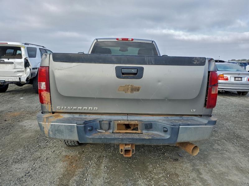 1GCHK24617E564552 - 2007 CHEVROLET SILVERADO K2500 HEAVY DUTY GRAY photo 6