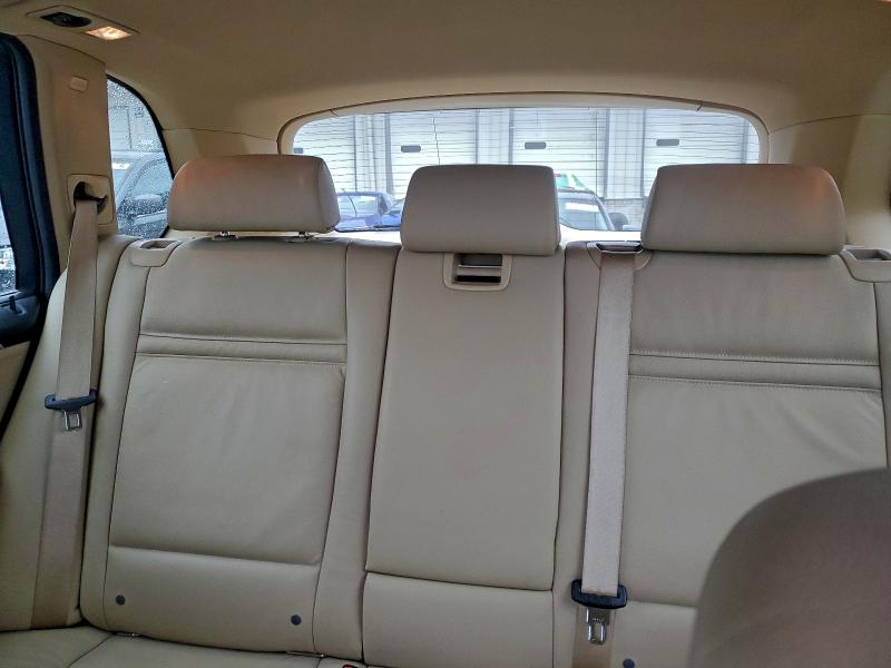 5UXZW0C53CL668258 - 2012 BMW X5 XDRIVE35D 白色 照片 10