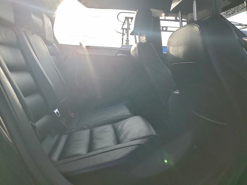 WVWGD7AJ2CW290553 - 2012 VOLKSWAGEN GTI BLACK photo 10