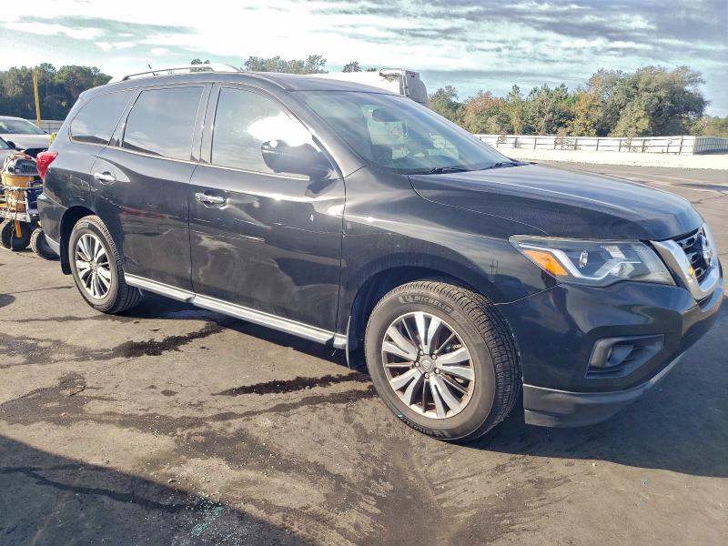 5N1DR2MN3HC659897 - 2017 NISSAN PATHFINDER S BLACK photo 4