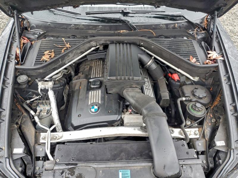 5UXFE4C56AL381183 - 2010 BMW X5 XDRIVE30I BLUE photo 12