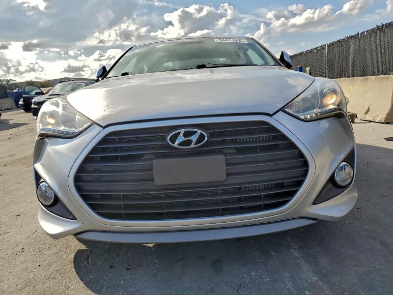 KMHTC6AE8DU100441 - 2013 HYUNDAI VELOSTER TURBO ვერცხლისფერი ფოტო 5
