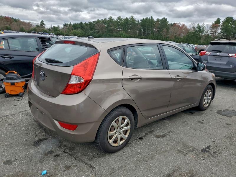 KMHCT5AE4CU009188 - 2012 HYUNDAI ACCENT GLS თაფლისფერი ფოტო 3