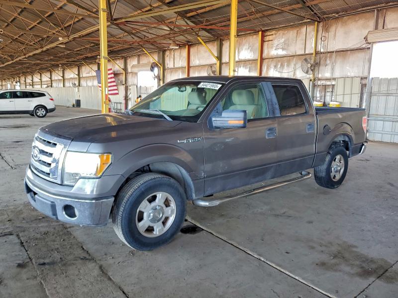 2010 FORD F-150 SUPERCREW, null