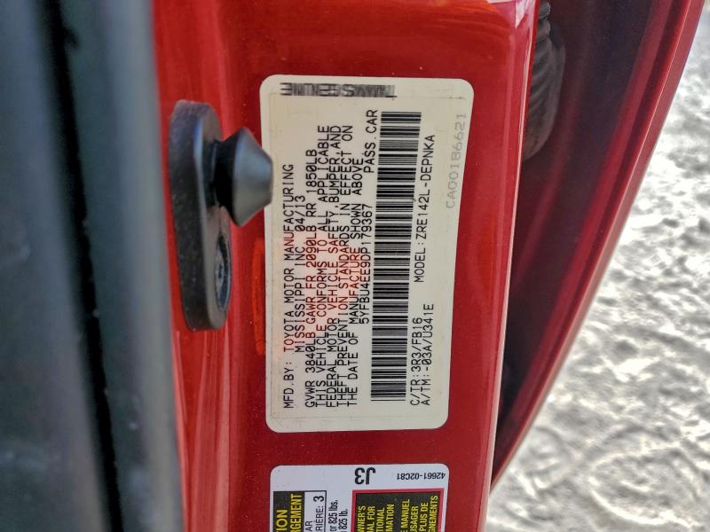 5YFBU4EE9DP179367 - 2013 TOYOTA COROLLA BASE Rouge photo 13