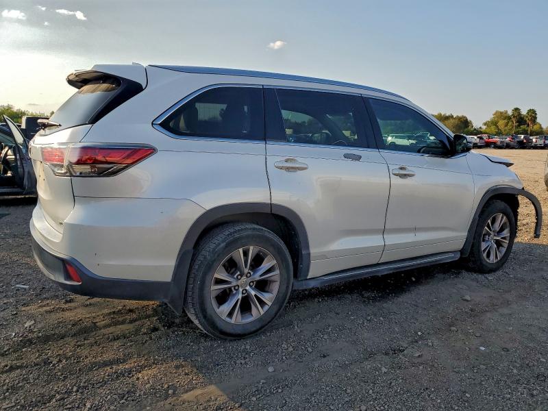 5TDKKRFHXFS086234 - 2015 TOYOTA HIGHLANDER XLE Ақ фото 3