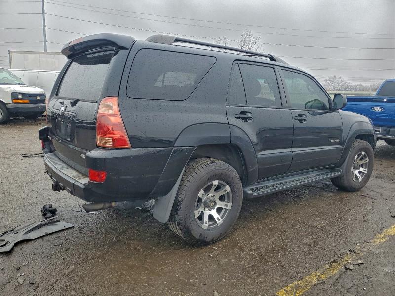 JTEBU14R138005835 - 2003 TOYOTA 4RUNNER SR5 黑色 照片 3